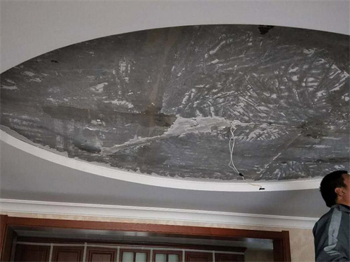 楼上漏水楼下有什么处理漏水办法,防水层漏水和水管破裂漏水的区别