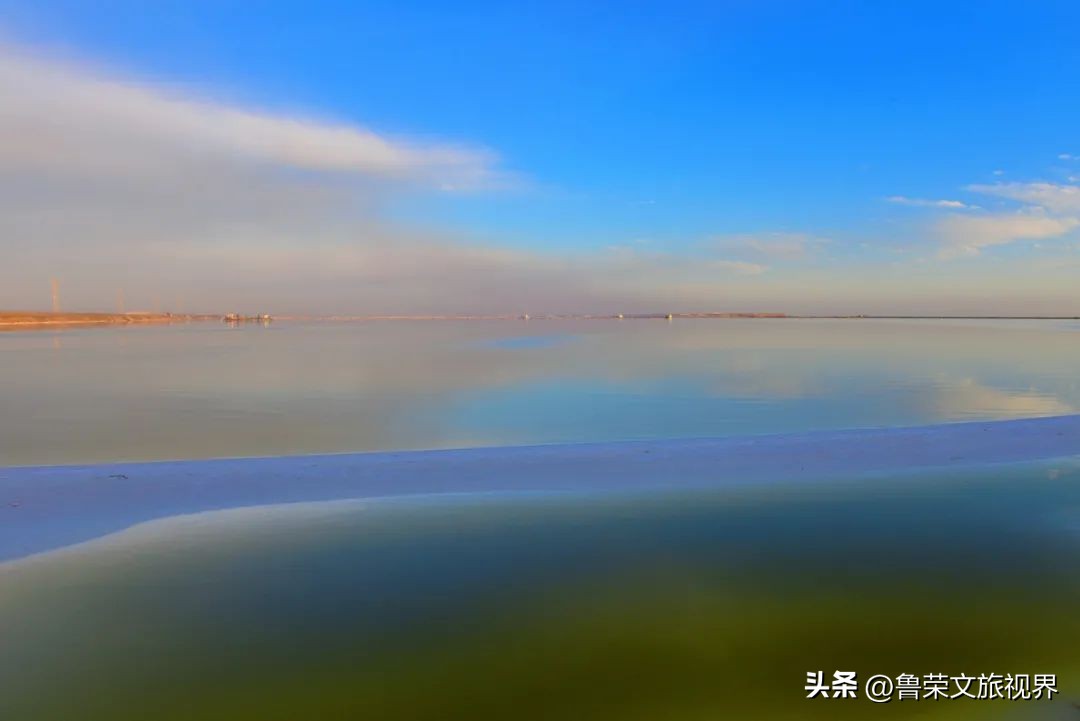 青海察尔汗盐湖,中国面积最大的盐湖,盐可供60亿人吃一千年!