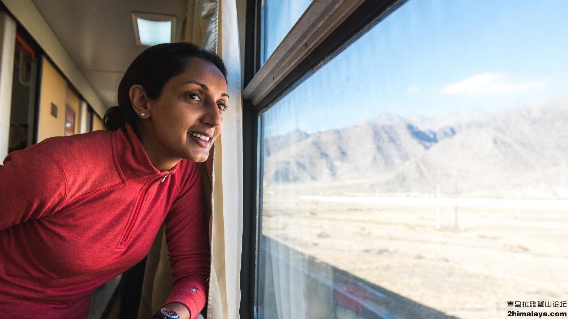 「世界」MonishaRajesh-一位乘坐80趟火车环游世界的女性