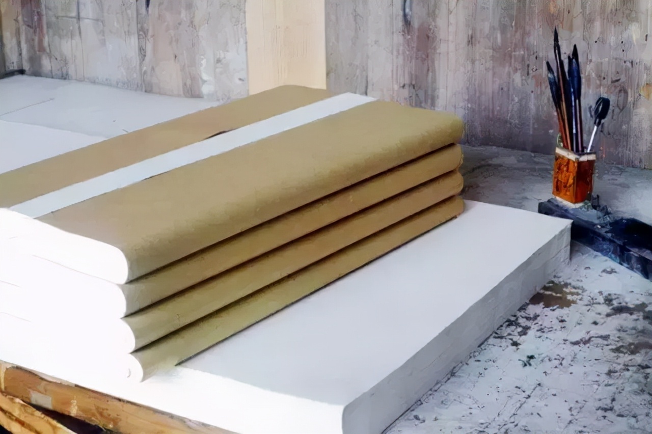 薄如蝉翼书法纸,薄如蝉翼洁如雪是什么工艺