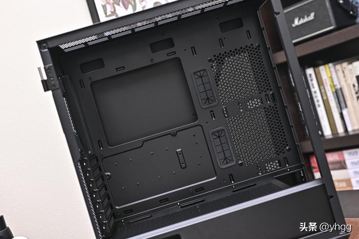 低调实用中塔——ROGZ690HERO+影驰4070Ti+银欣FARAB2装机展示