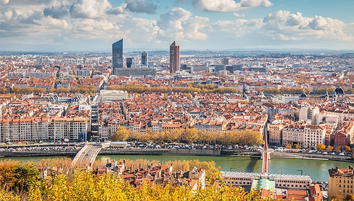 法国第二首都,法国第二大城市里昂