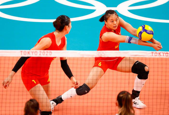 外国球迷评价朱婷复出,为什么朱婷赛场上的怒吼引非议