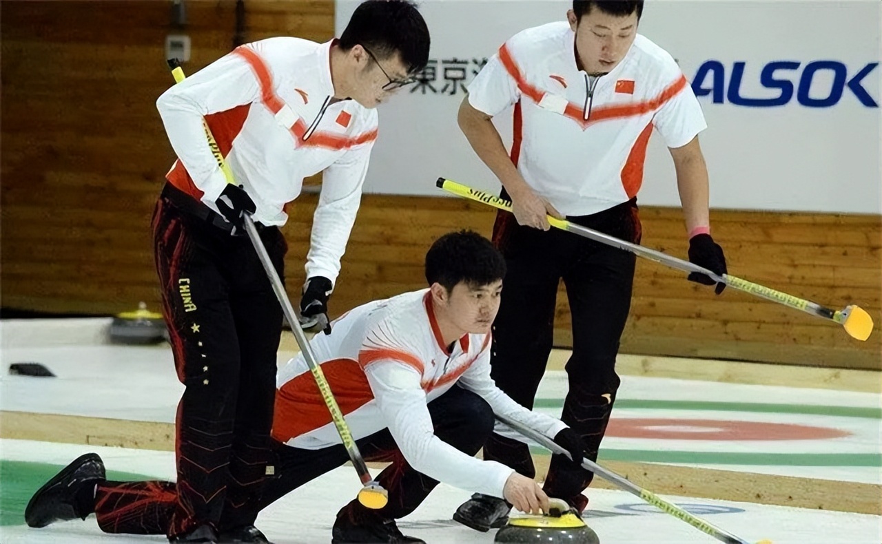 韩国女子冰壶队长金智善抖音号,中国冰壶徐晓明与金智善
