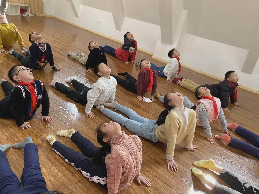 嗨出创新，嗨出优雅，嗨出国际范！寒假第一周，新川娃们这么嗨