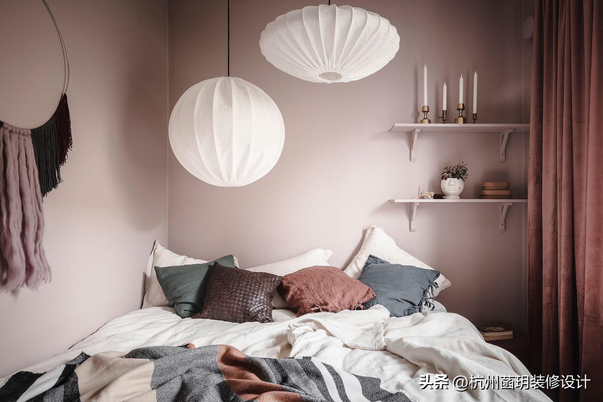 白色、粉色、蓝色、灰色，四大色系卧室墙壁搭配分享~