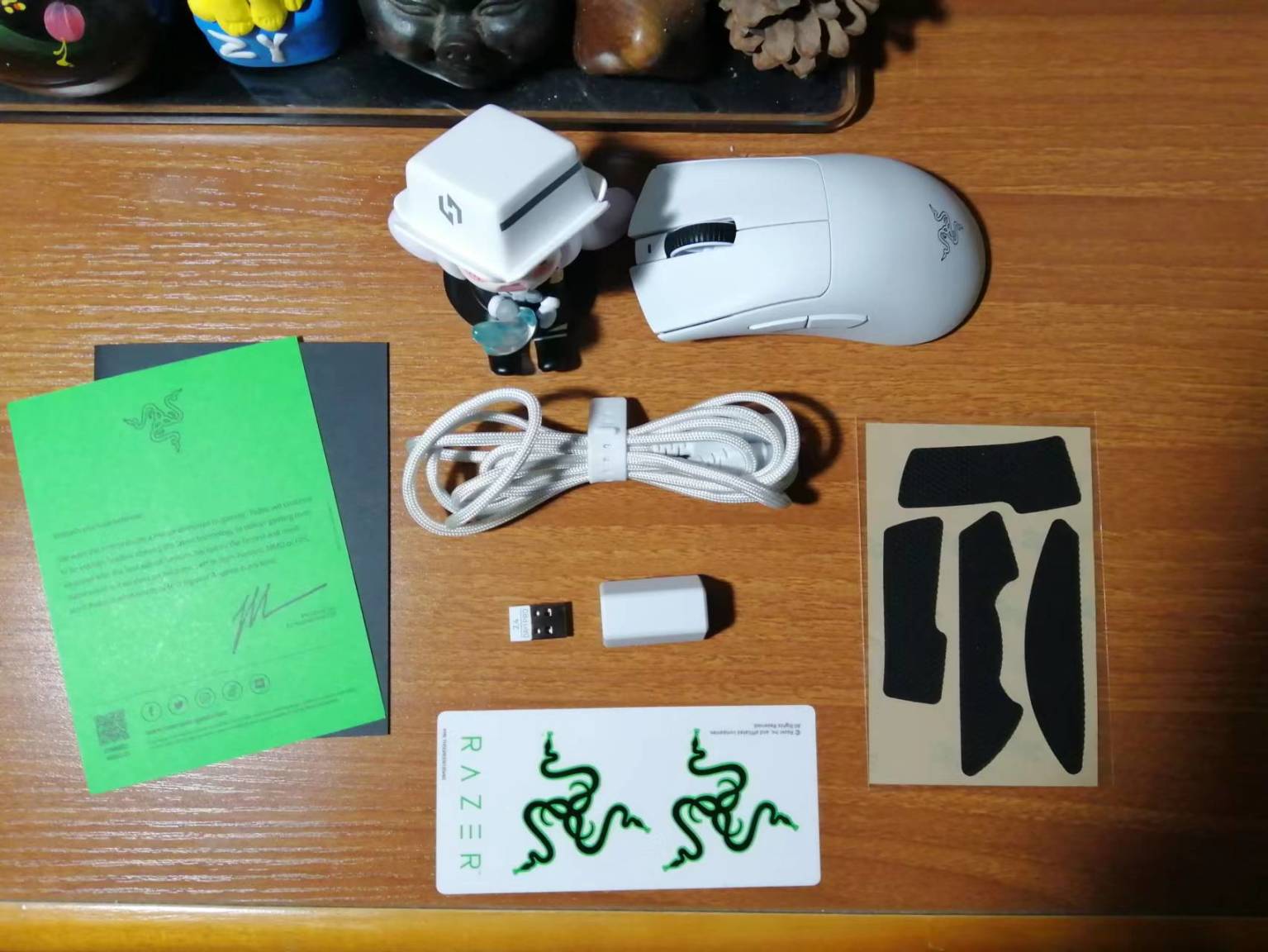 雷蛇炼狱蝰蛇v3极速版测评,雷蛇炼狱蝰蛇v3pro鼠标排名