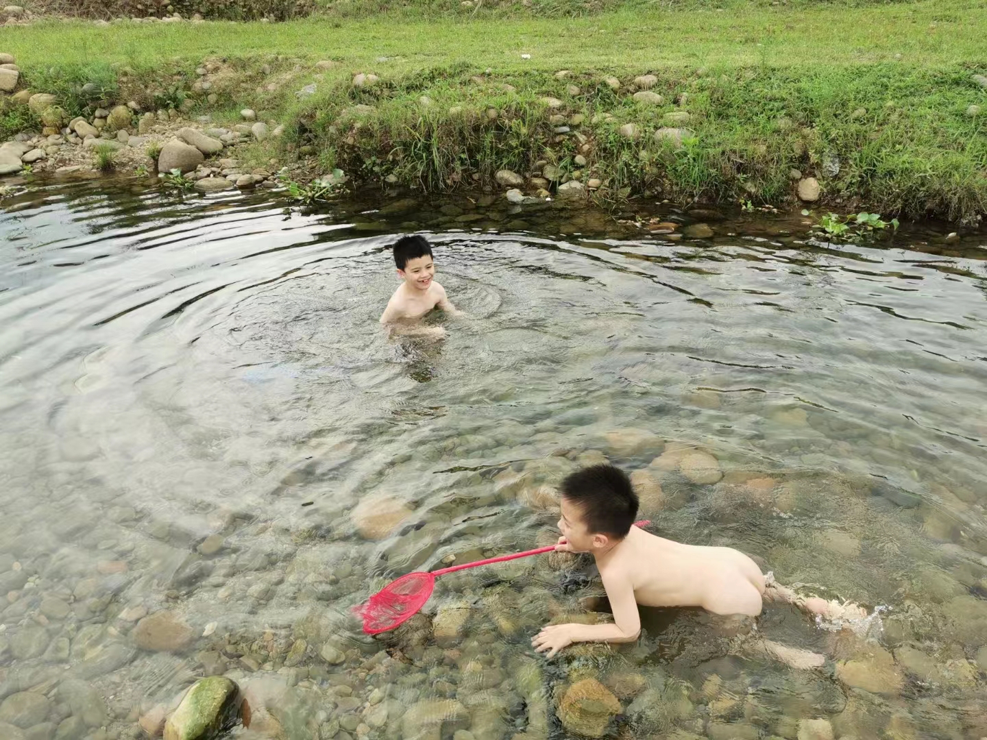 人为什么不知道自己是谁,人根本不知道自己是什么