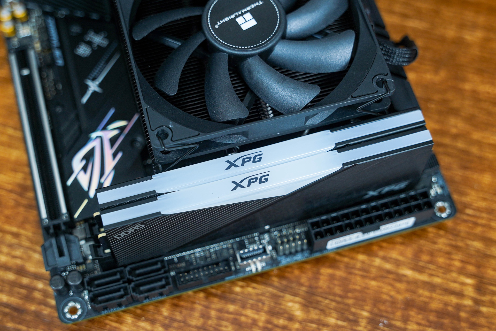 pc桌面软件制作,小型桌面pc