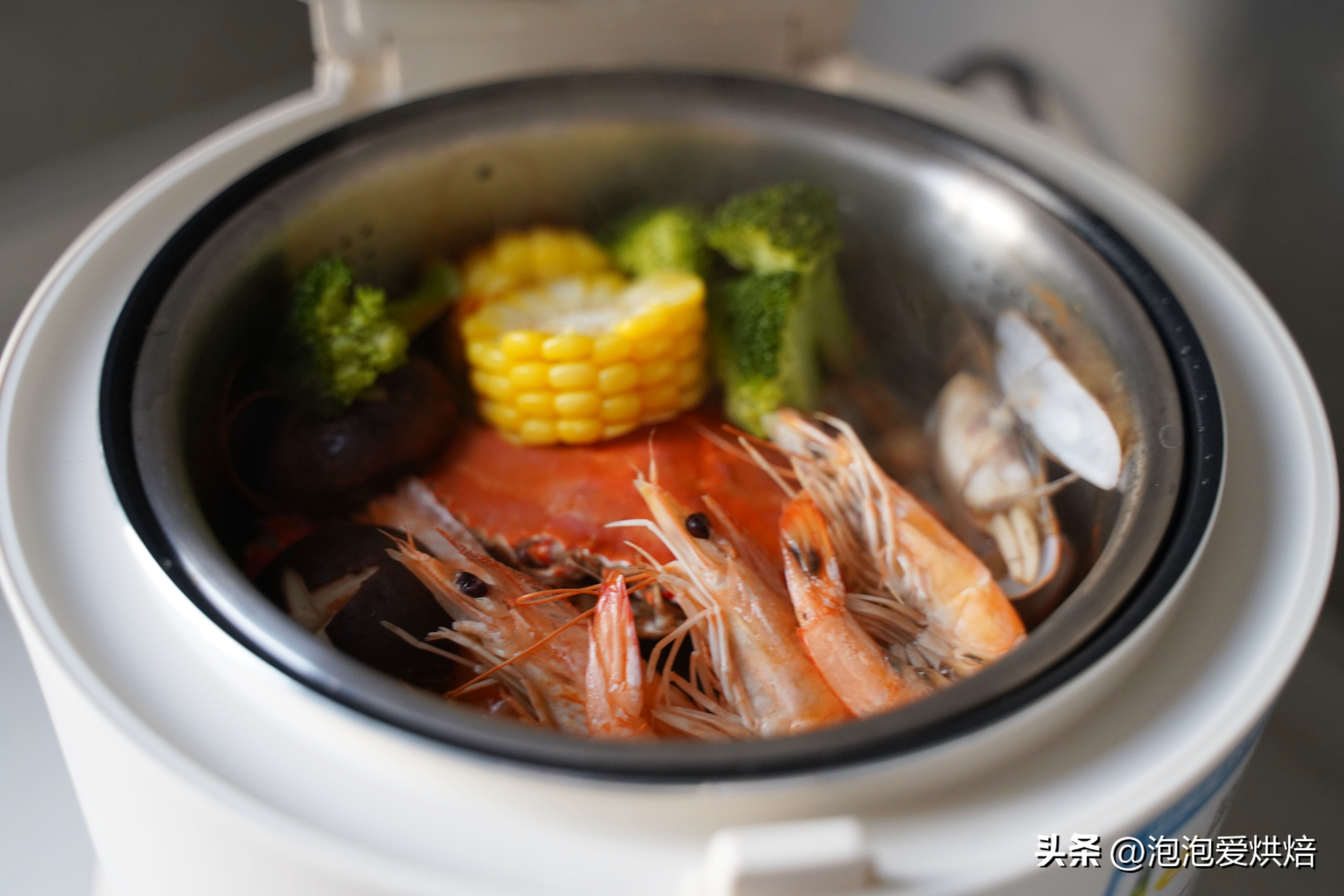 减脂期不能吃米饭？错！蓝宝蒸汽米汤电饭煲，一键实现低糖低热量