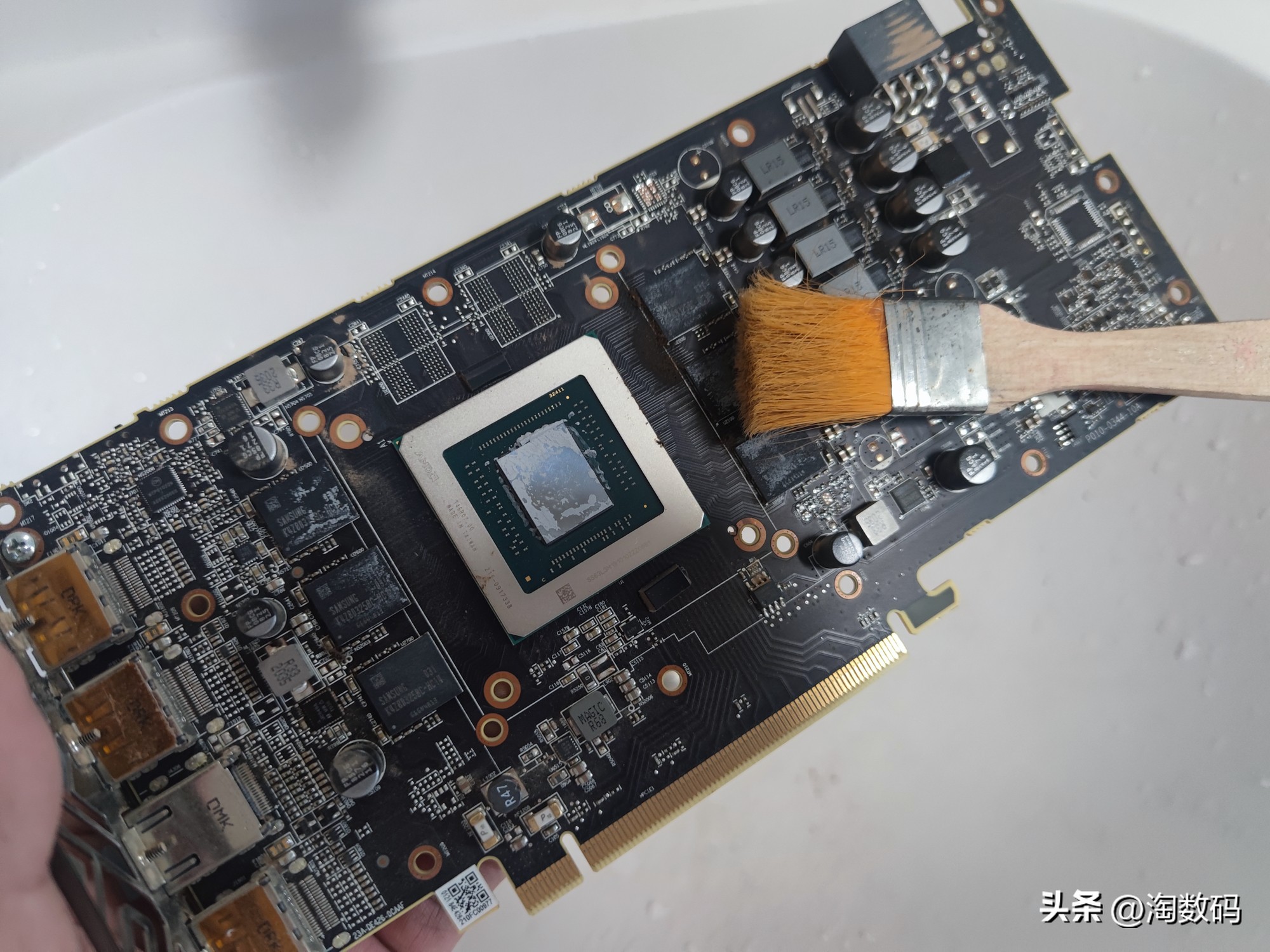 蓝宝石5600xt矿渣,蓝宝石rx5600xt白金版装机攻略