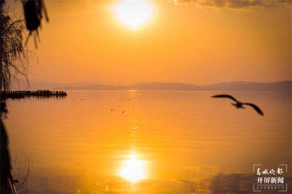 昆明西山日出日落攻略,昆明日出日落时间表