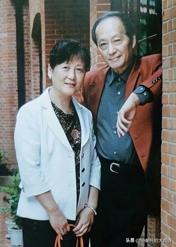 童自荣要跟李连杰见面,李连杰向童自荣道歉了吗