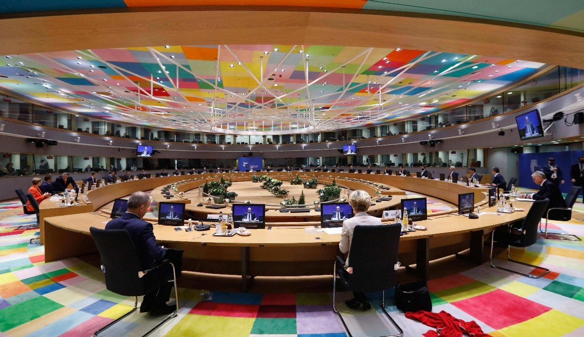 彻底不装了啥意思,彻底不装了