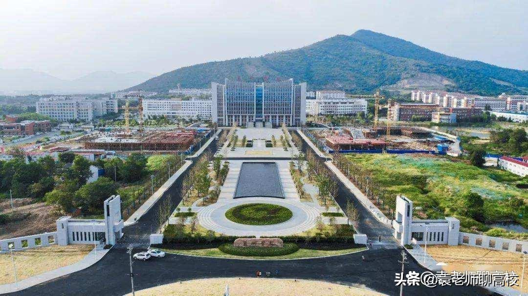 池州学院和蚌埠学院哪个好,池州学院和阜阳师范大学