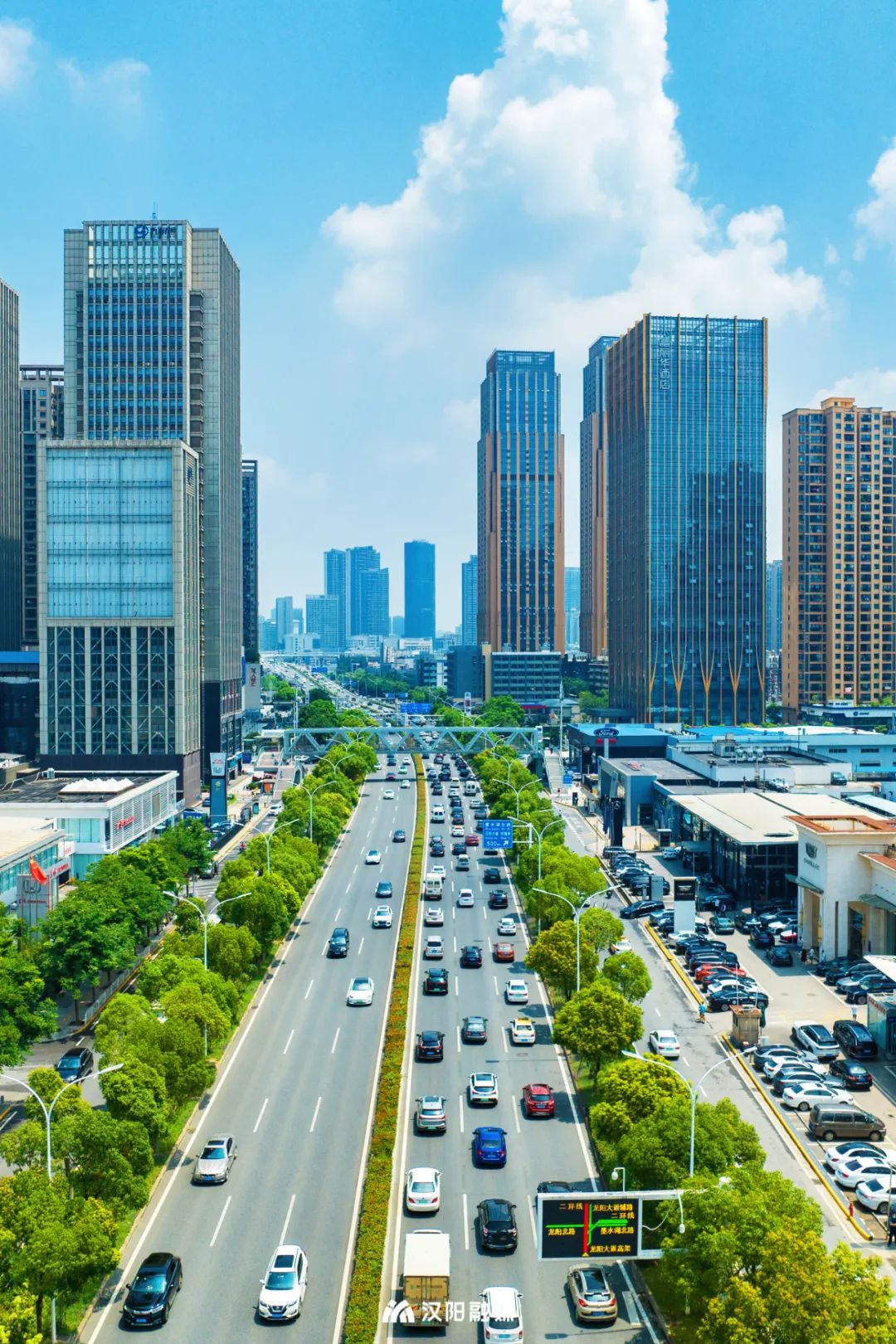 榫欓槼鐪嬮緳钁电殑鐪肩,榫欓槼婀栫湅鏃ュ嚭