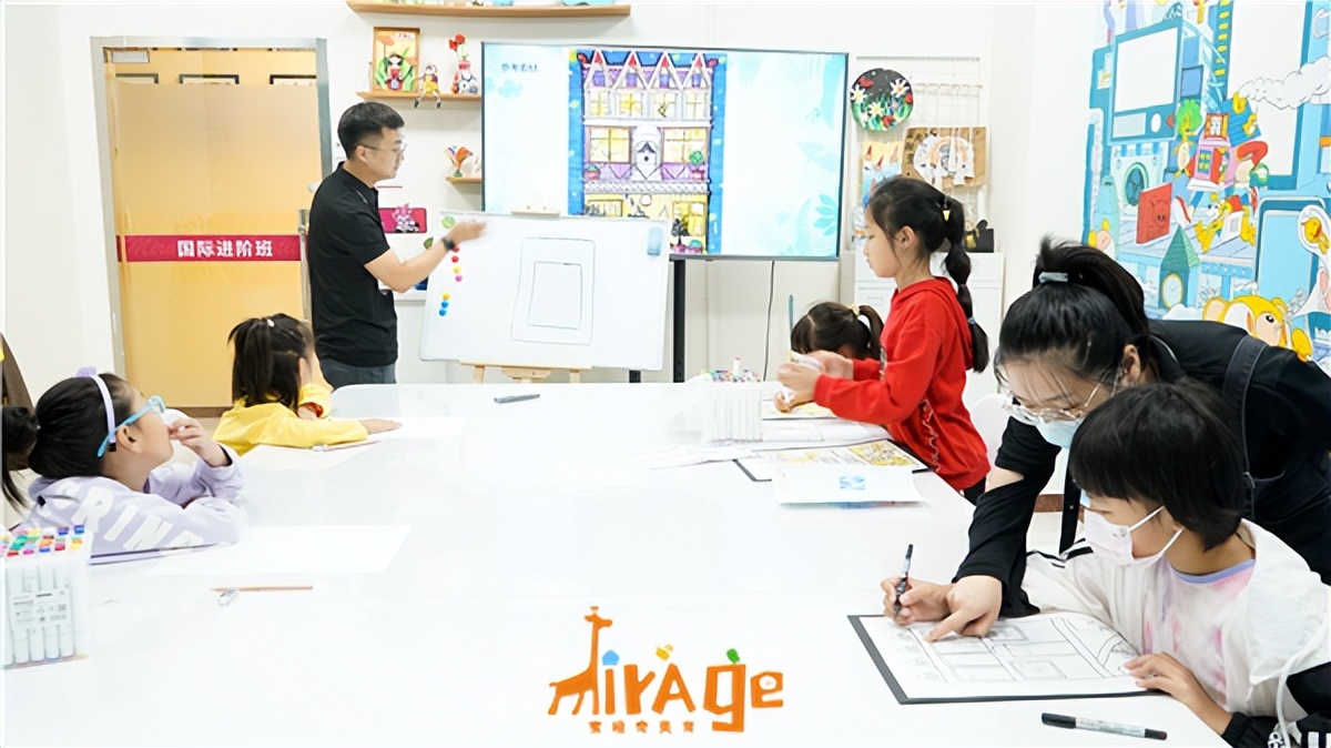 蜜啦奇美育：少儿美术加盟需要注意哪些问题？