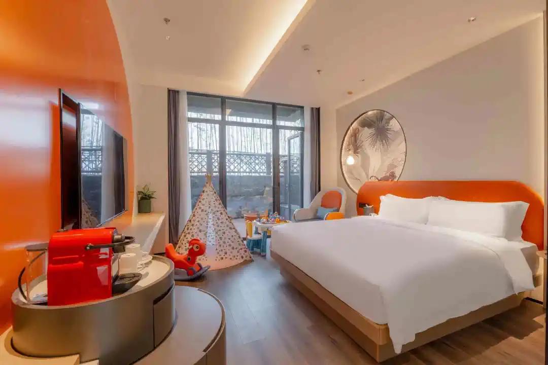 诗酒茶田、梦居藏马，体验近在咫尺的诗和远方——阿朵花屿