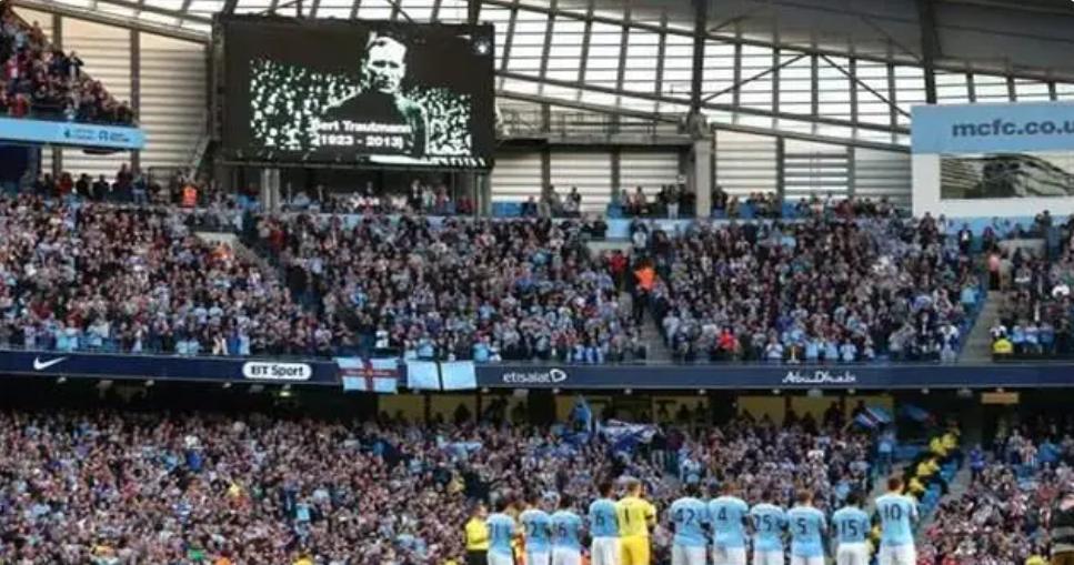 蓝月专属传奇,蓝月传奇bt版单职业