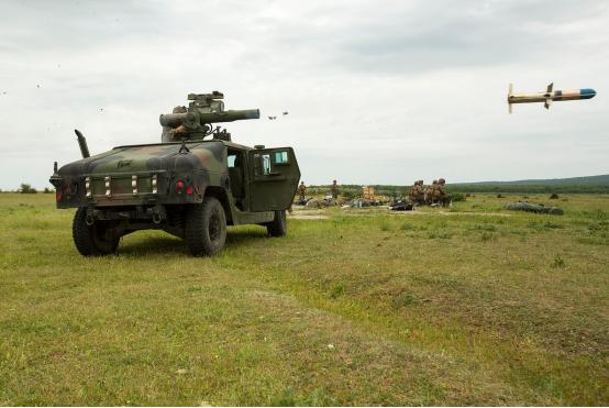 身高152就能打仗？台当局该迷途知返了，只有解放军才能保卫台湾