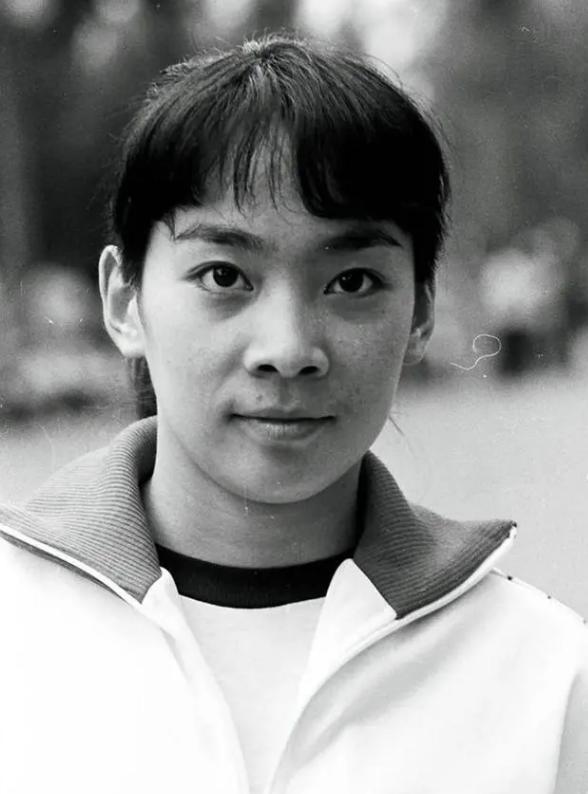 体操名将马艳红震惊世界,中国体操马艳红