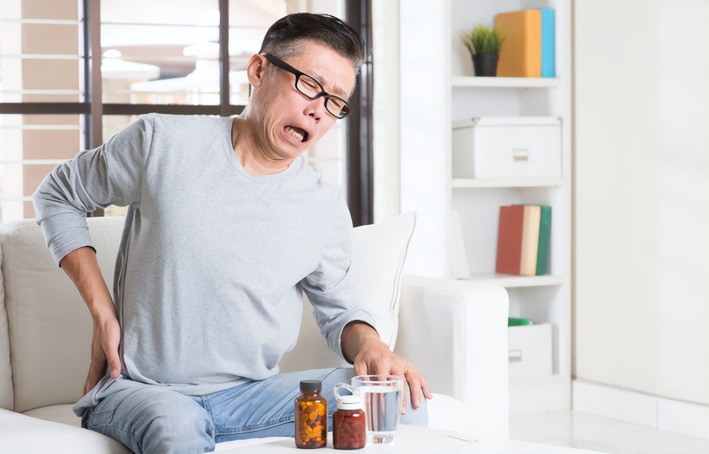 胯骨疼痛要警惕什么病,身体有病情况说明