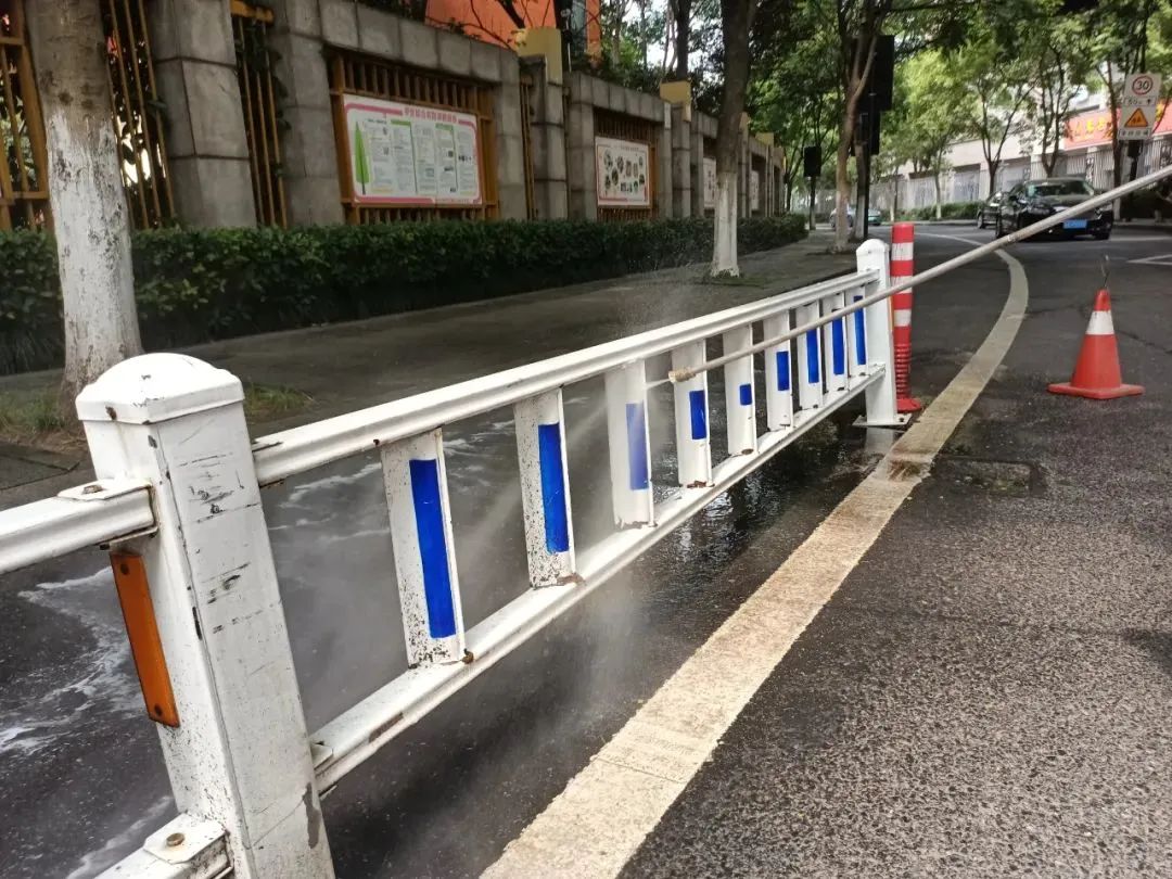 洗污渍、清死角、洗积尘……九堡颜值又刷新