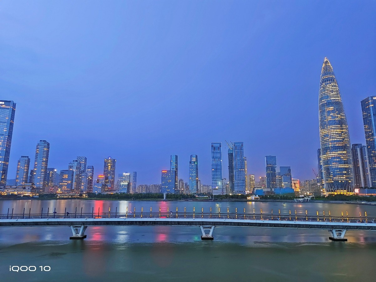 电竞职业选手用的iqoo10pro,iqoo10pro电竞模式