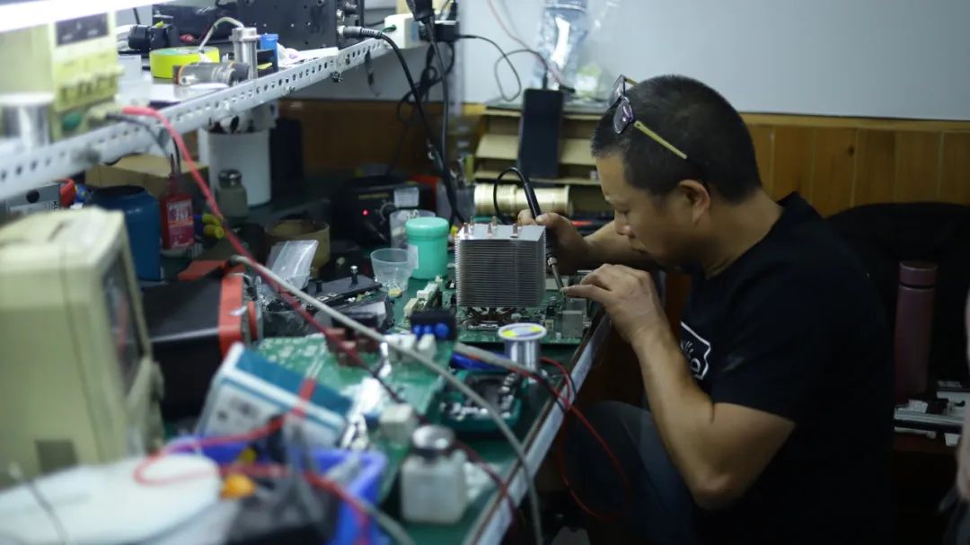 工业机器人维修视频,工业机器人主板维修视频