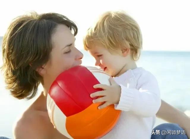 当孩子问及性的问题或有性荫动行为时，带孩子老人必知的育儿常识