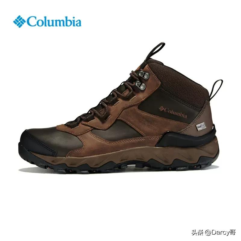 冲锋衣选择北面狼爪还是哥伦比亚,北面哥伦比亚狼爪羽绒服对比