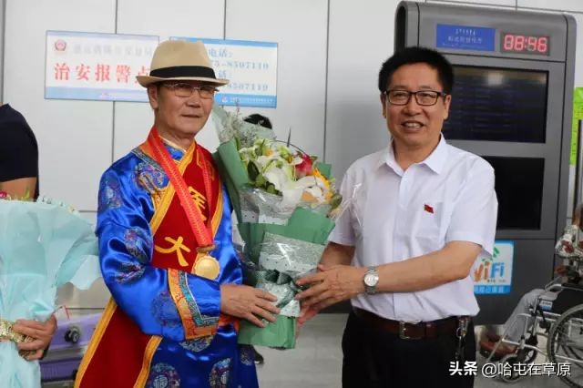 通辽蒙医研究所包金山,国医大师包金山