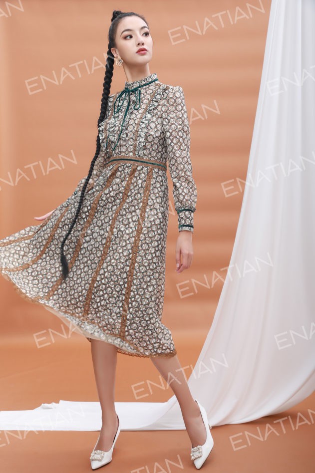 浼婂楂樺畾鍘熷垱濂宠,浼婂楂樺畾鏃跺皻濂宠