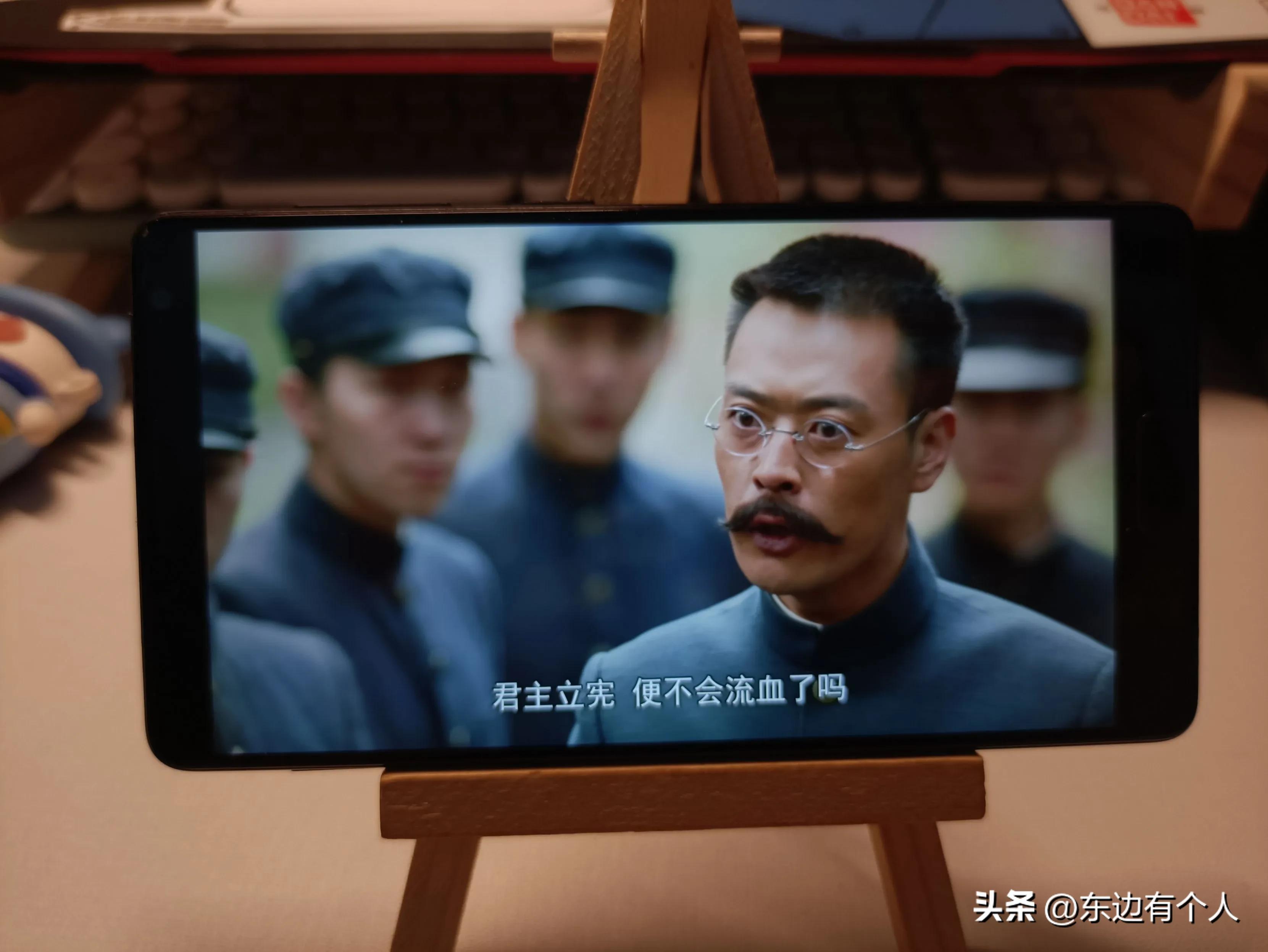 zuk第一款手机,zukedge发布时间