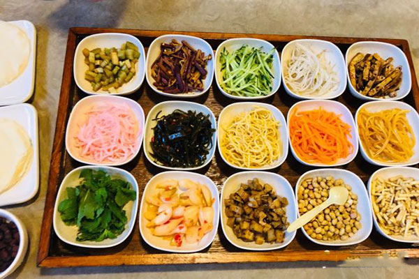 贵阳为什么会成为年轻人的香饽饽,蹲个城市