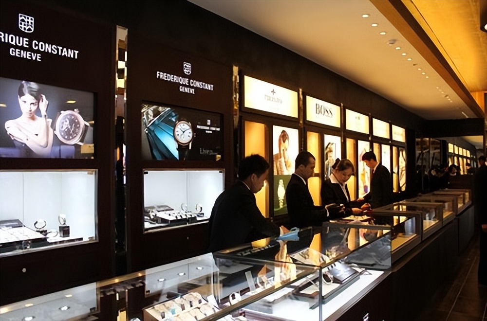 中国游客逐渐减少日本旅游业,中国游客泰国锐减