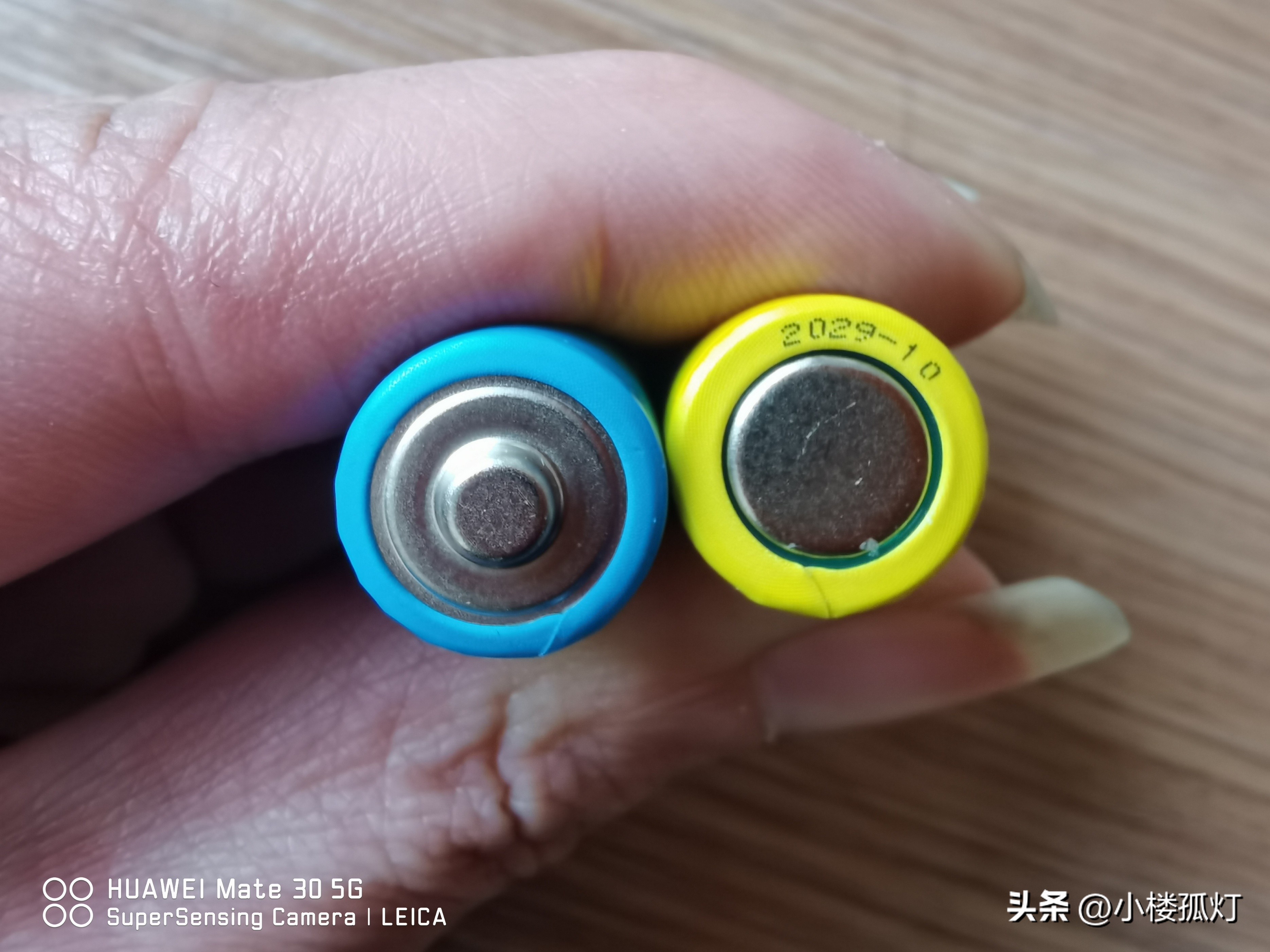 小米5号碱性电池容量多大,南孚电池和小米彩虹5号哪个好