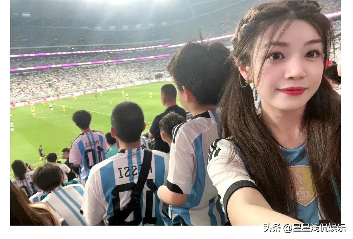 陈妍希带儿子去迪士尼,陈妍希机场带儿子