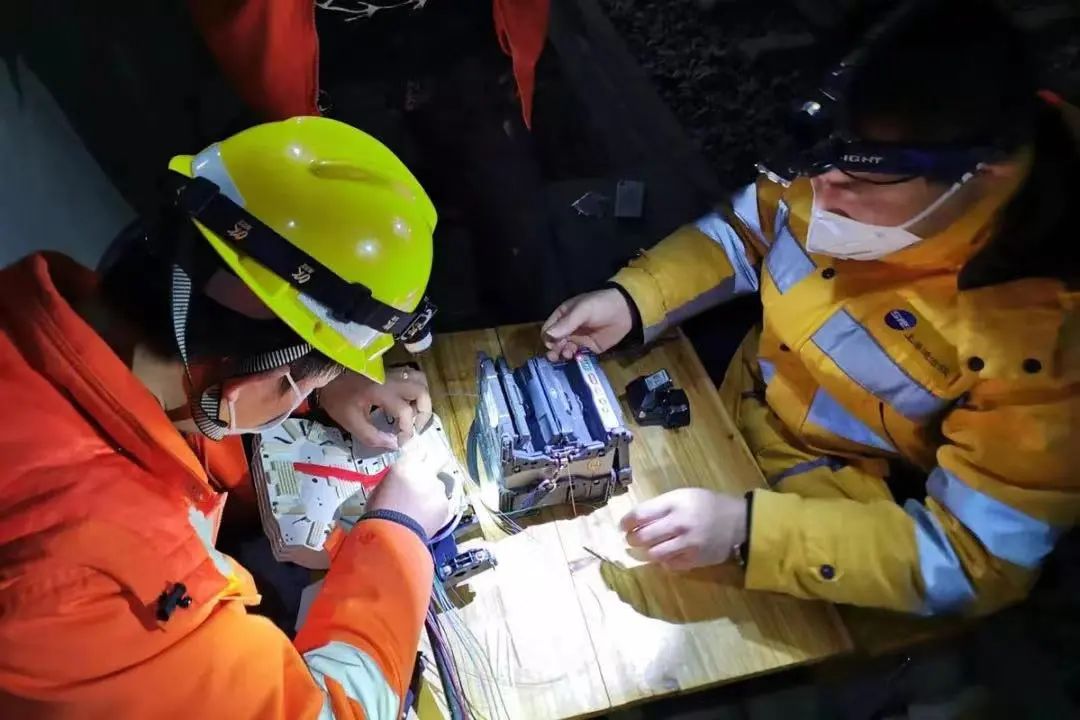 头发丝怎么理顺,头发丝怎么打结