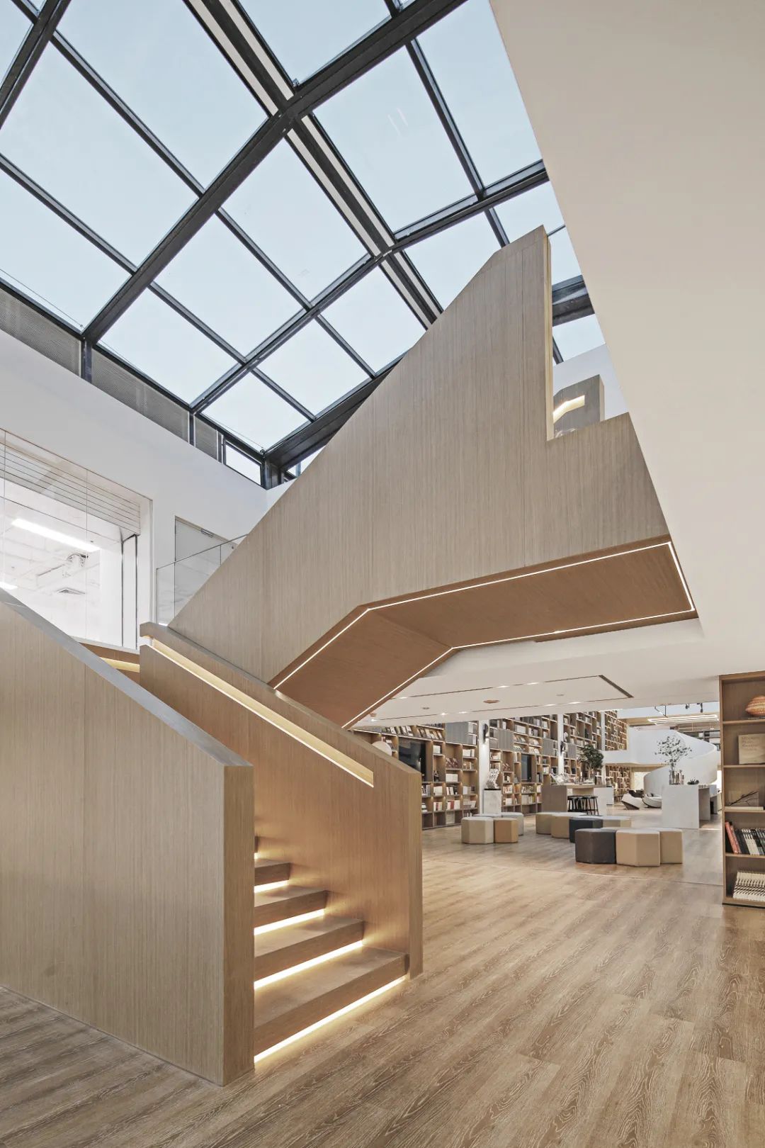 时光交错中的建筑蜕变｜北京融通·融寓（四道口店）整体改造