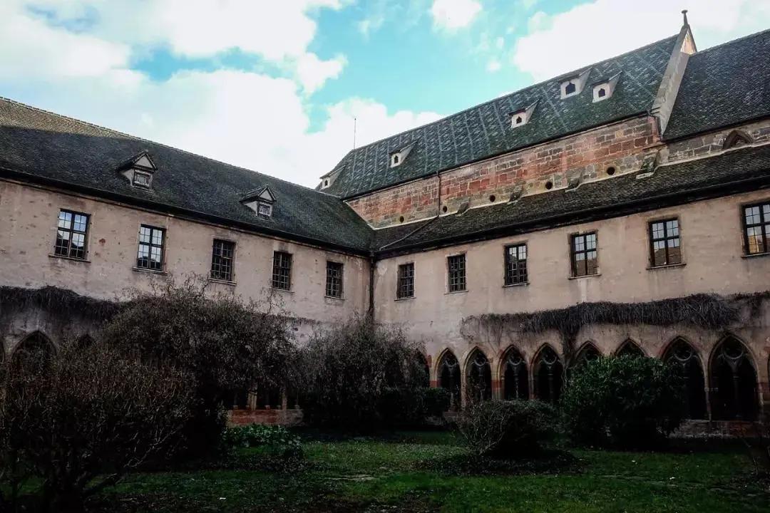 伊森海姆祭坛画赏析,伊森海姆祭坛画英文名