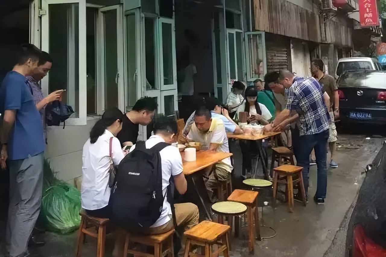 烂偏偏冷锅串串成都店,烂偏偏冷锅串串德阳店