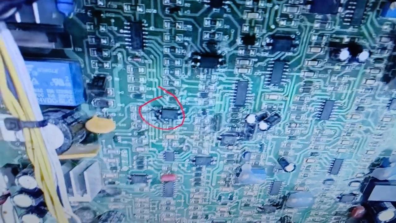 指导粉刺绣的机子,未来之星nbc240l维修案例分享