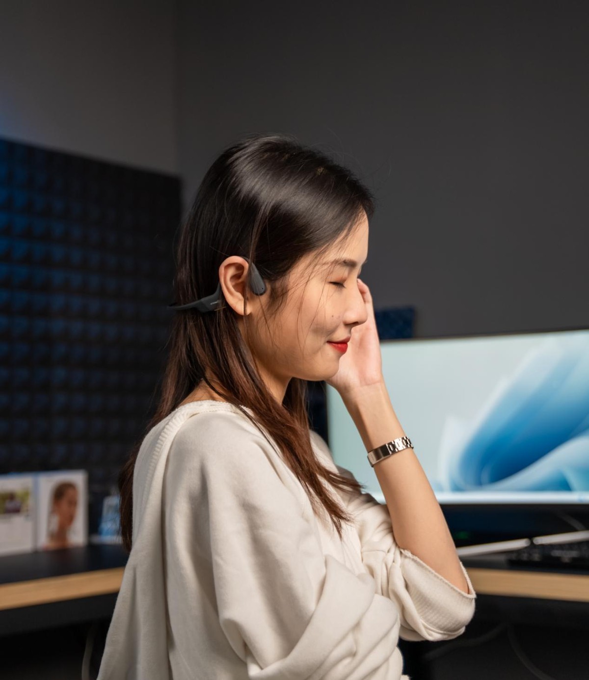 长时间戴耳机耳朵疼用什么滴耳液,长时间戴耳机护耳神器