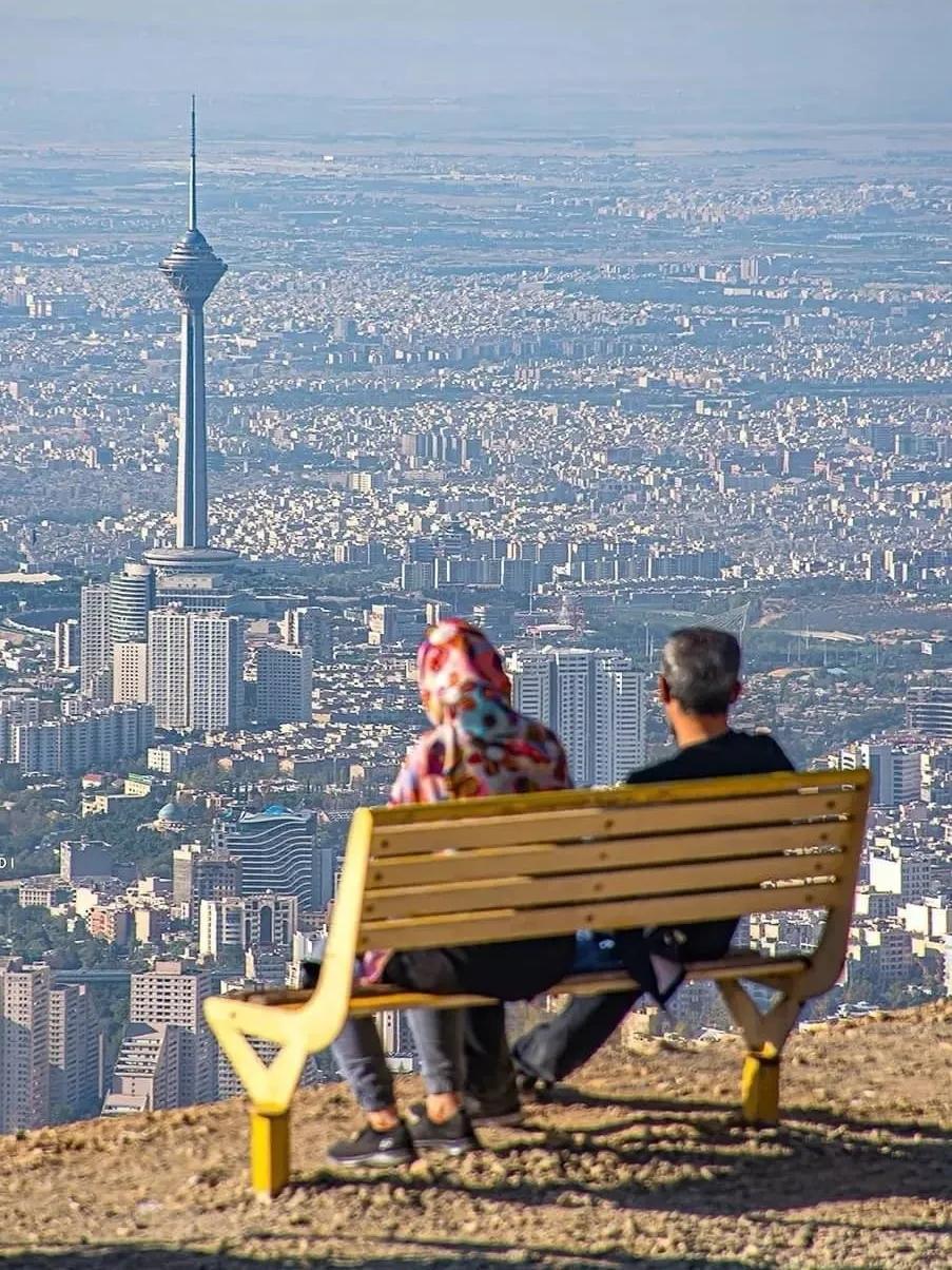 伊朗真实现状图片,伊朗最近怎么样的视频