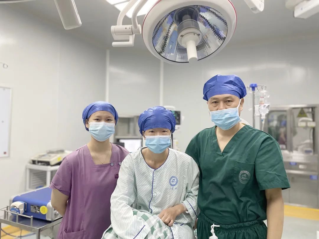 女性胸部结节怎么医,女性乳腺结节怎么治疗效果好呢