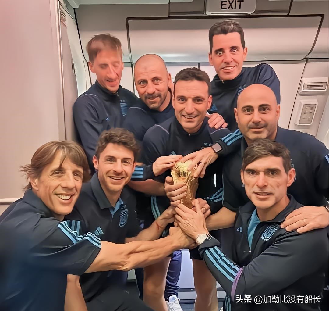 离开皇马拿过金球奖,离开五大联赛的球员盘点