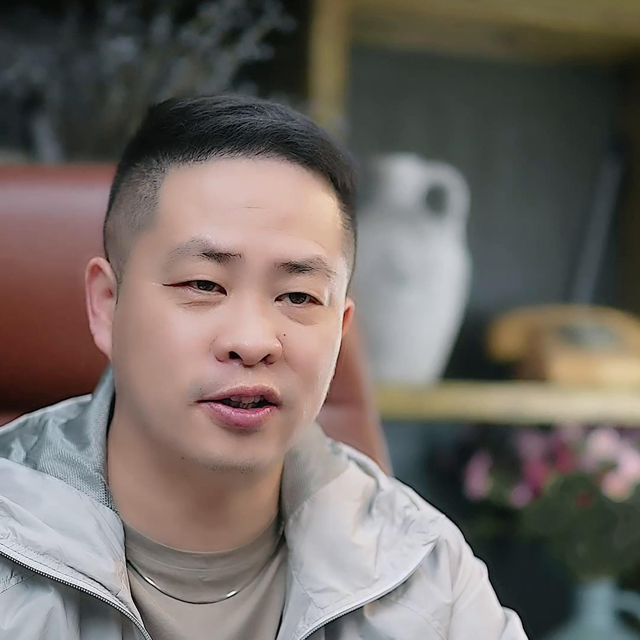 11岁男孩如何培养,男孩子怎么跟父母分床睡