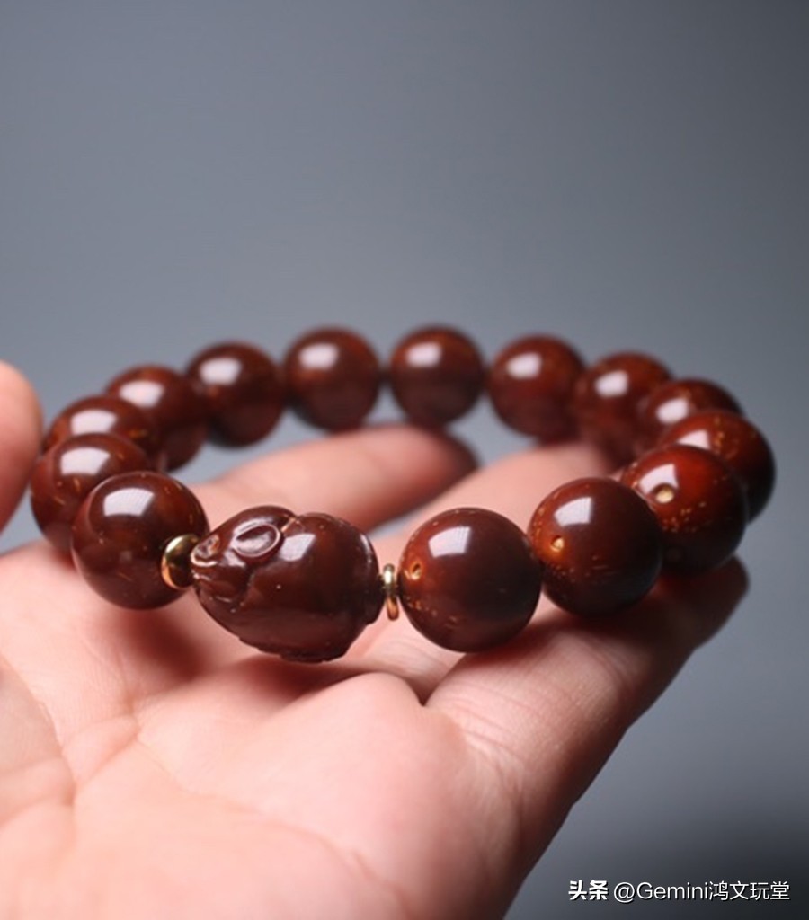 戴手套盘手串能包浆吗,手套能盘出包浆吗