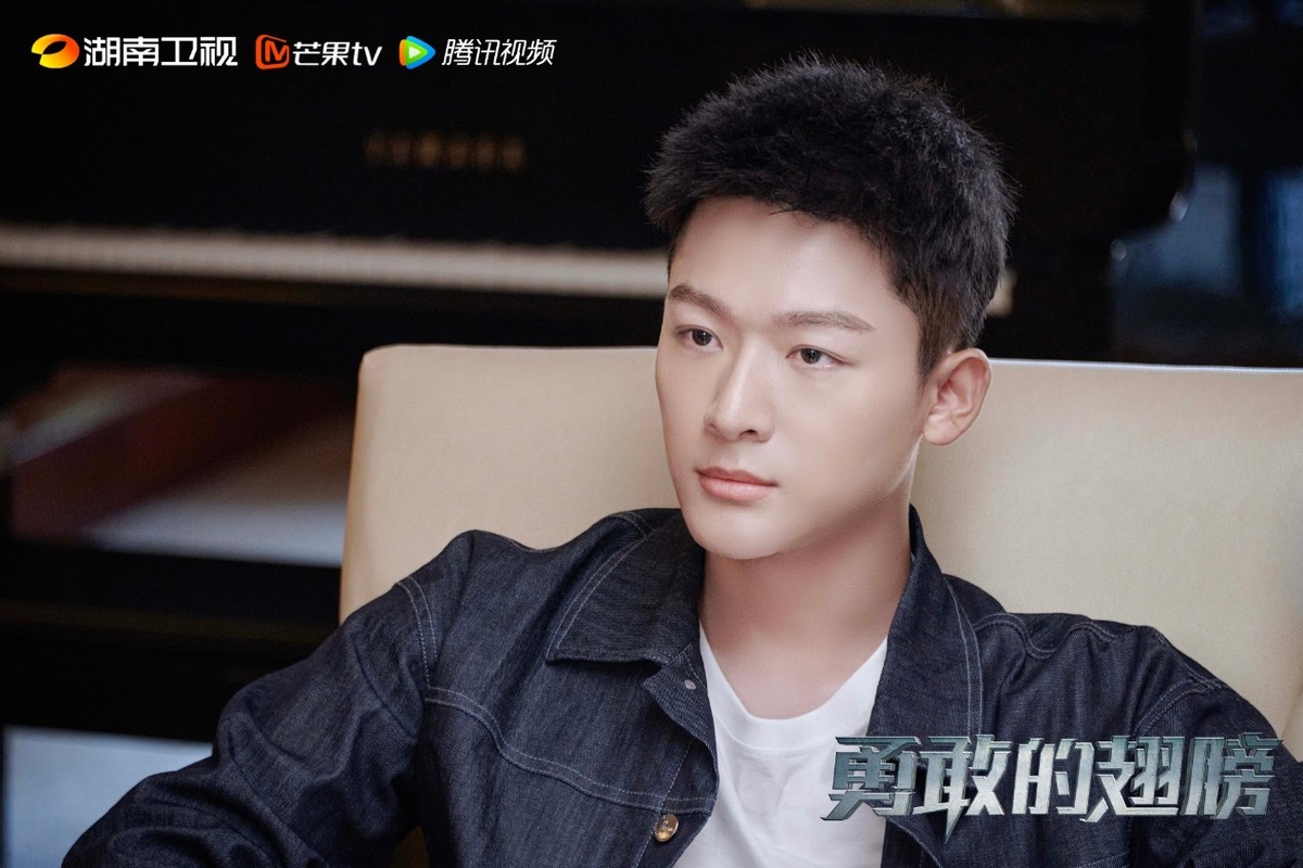 勇敢的翅膀电视剧张晚意盖玥希,勇敢的翅膀张晚意盖玥希花絮